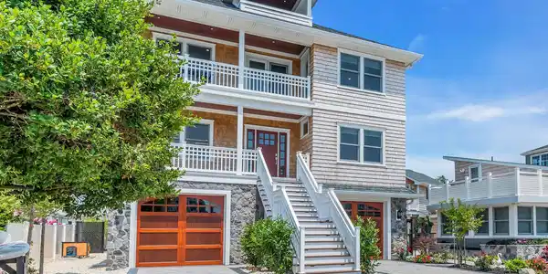Image 3: 210 24th Ave Seaside Park NJ-large-002-0