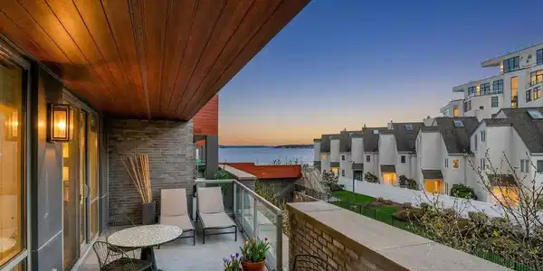 Image 2: Terrace Dusk
