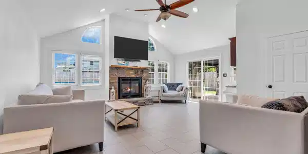 Image 3: Great Room w/fp