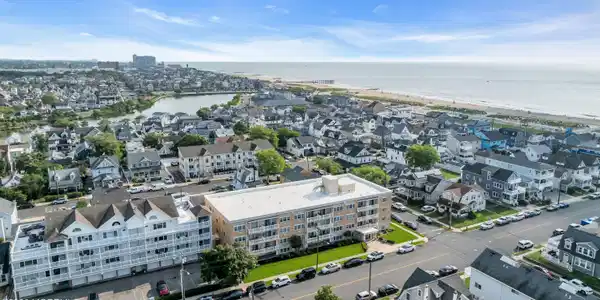 200 Ocean Park Avenue Unit 1K