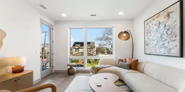 665 2nd Avenue Unit 209