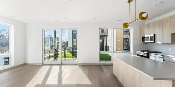 665 2nd Avenue Unit 208