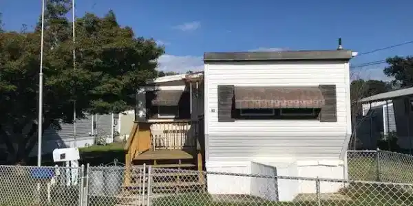 93 Locust Grove Grove