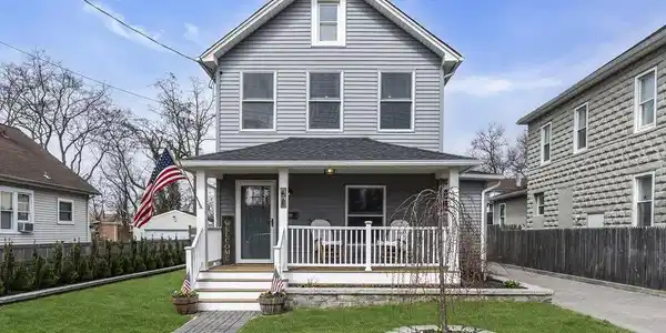 68 W Sunset Avenue