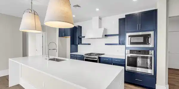 218 3rd Avenue Unit 306
