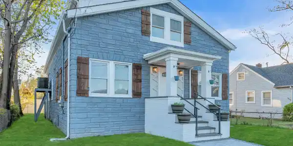 166 Shore Boulevard