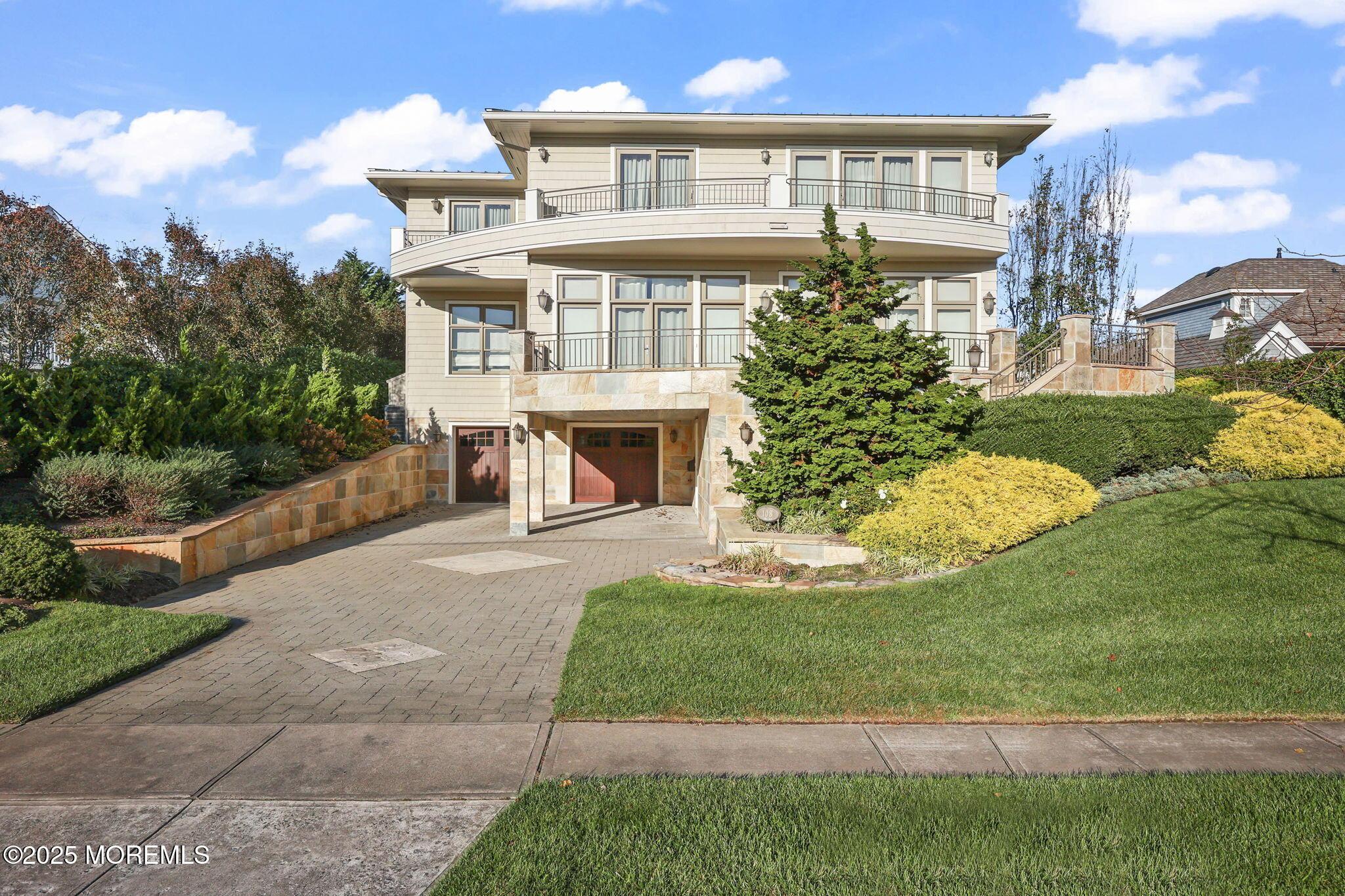 Image 4: 45-web-or-mls-LPM_7249