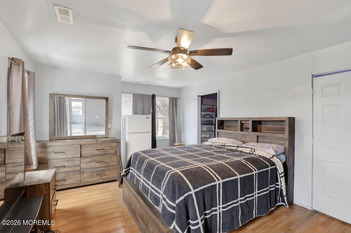 Image 4: Primary Bedroom