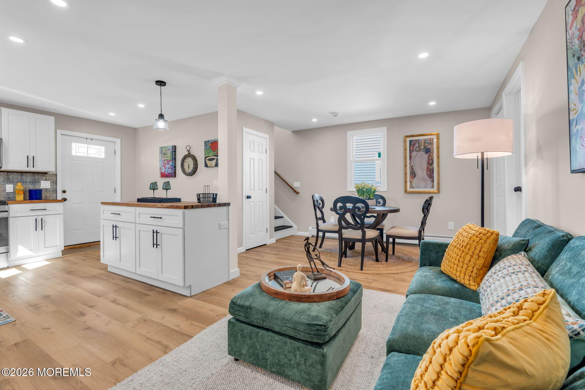 Image 2: 282st6