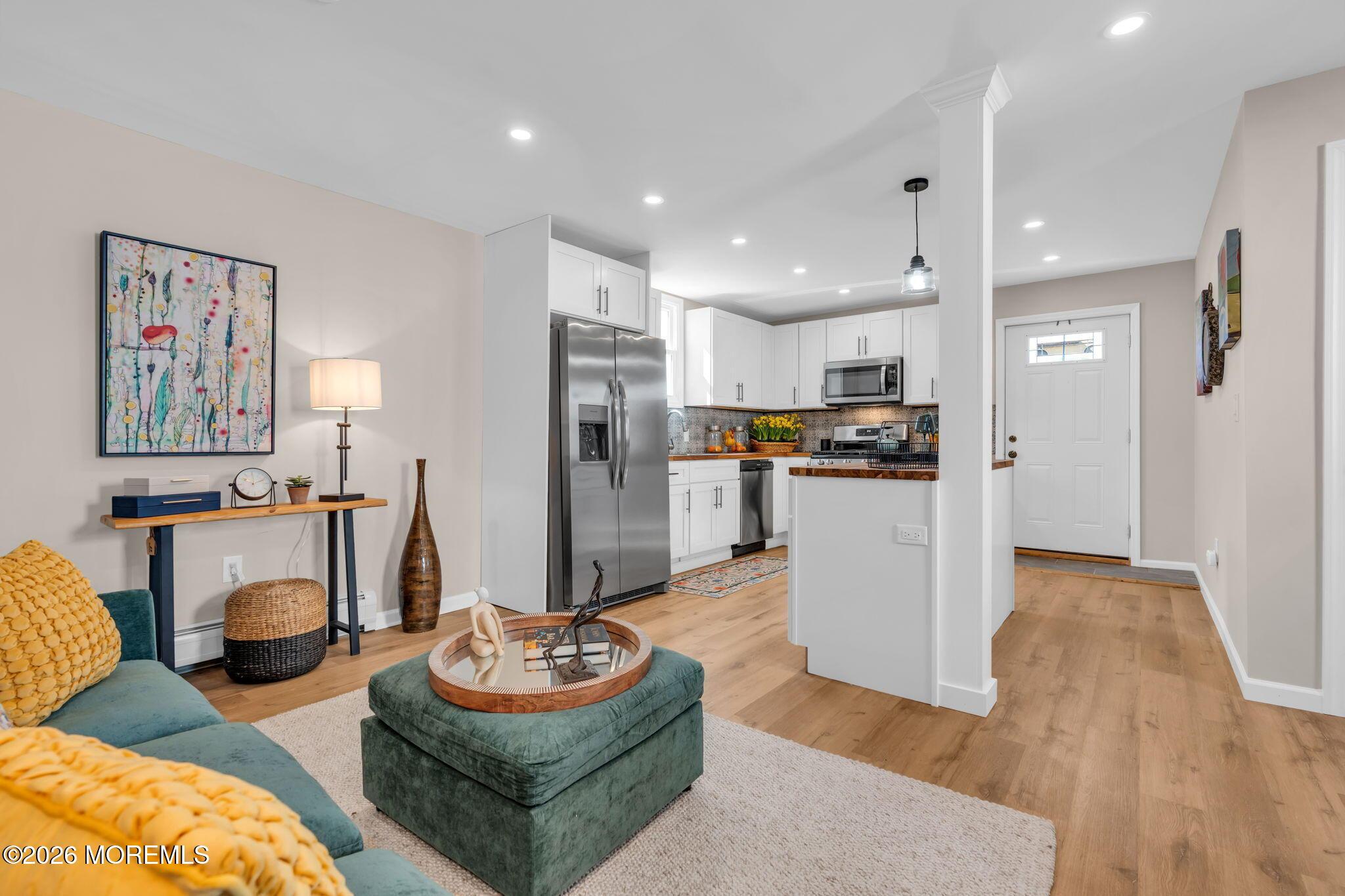 Image 3: 282st8