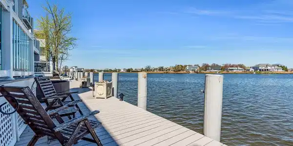 165 Riddle Avenue Unit 11
