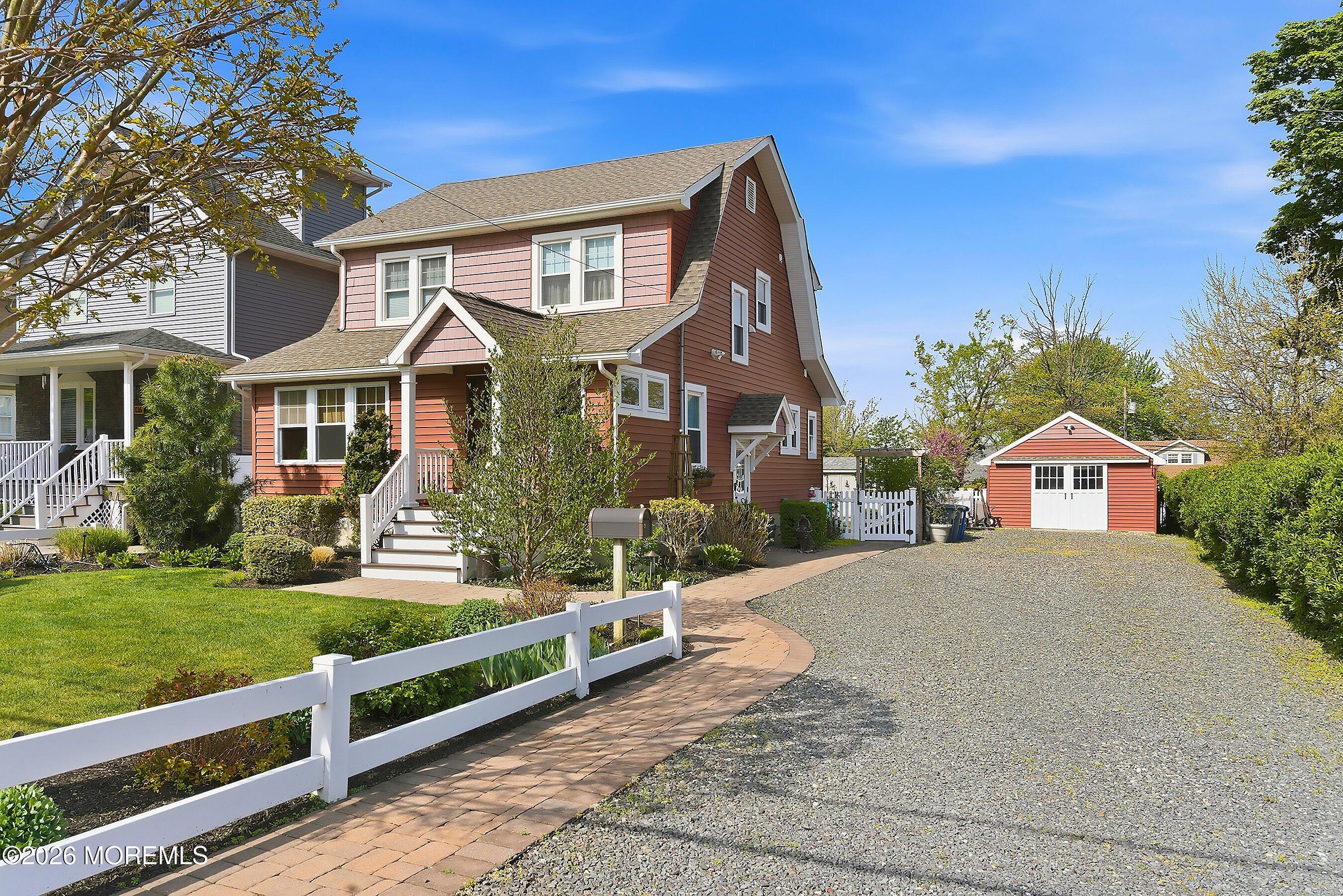 Image 2: Great for Parking