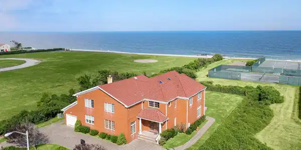 1011 Ocean Avenue