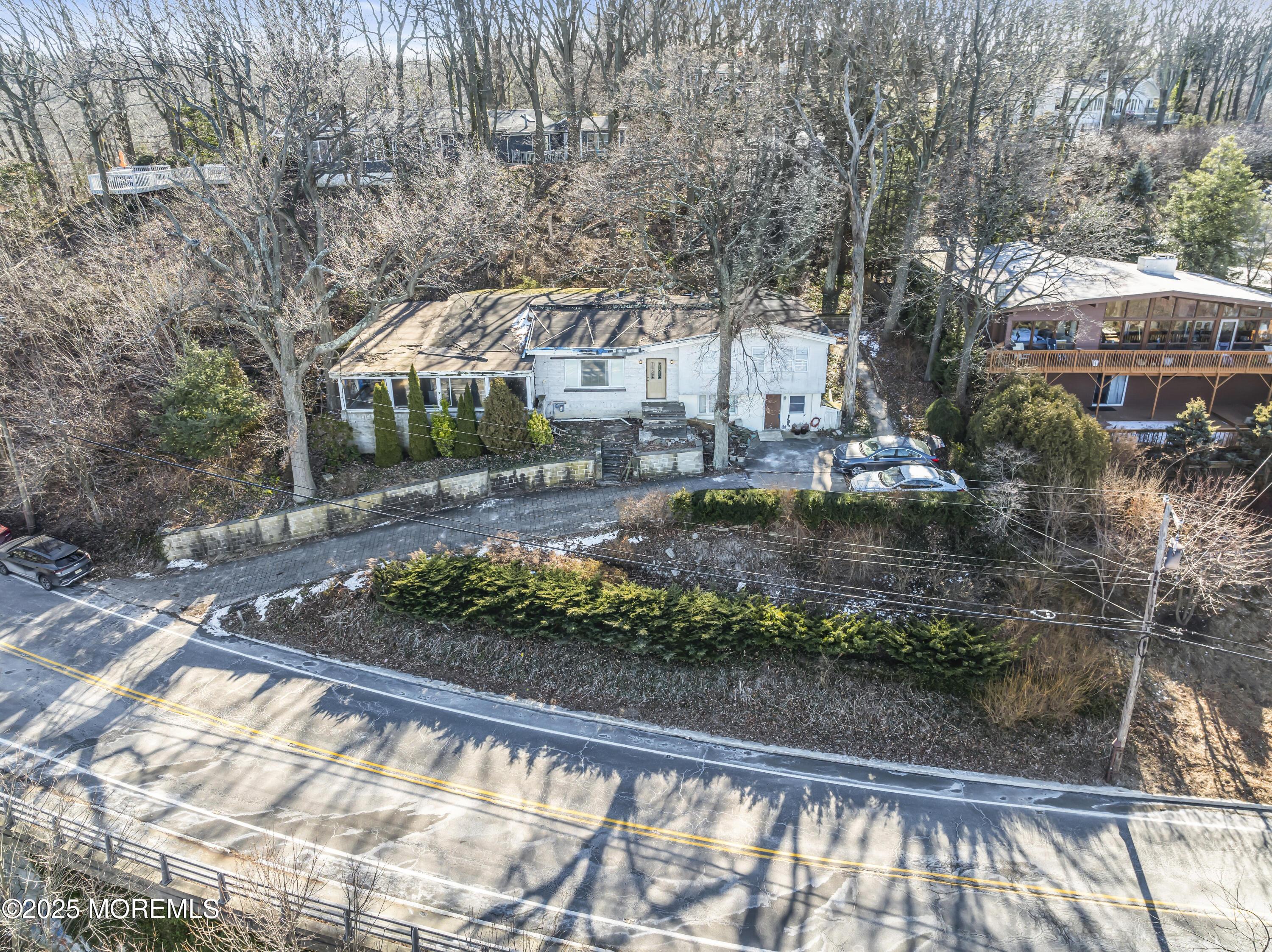Image 1: 041_dji_0052_216