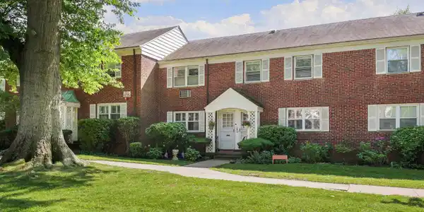 131 Manor Drive