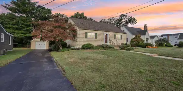 116 Therese Avenue