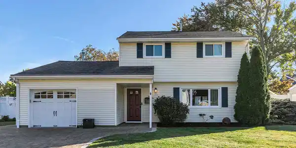 21 Hemlock Street