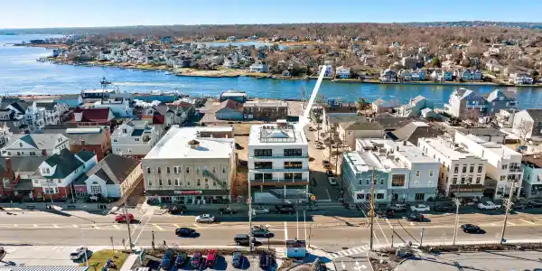 1080 Ocean Avenue Unit 402