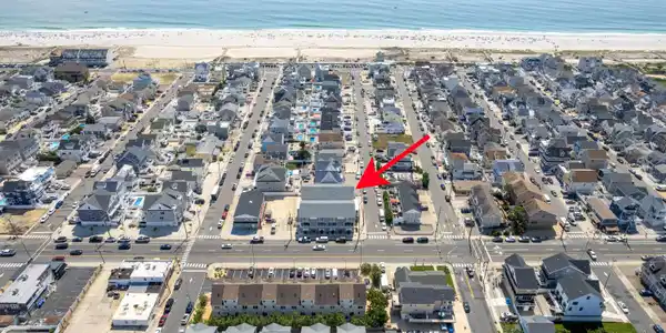 26 9th Avenue Unit 105