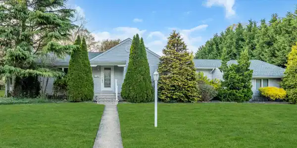 41 Comanche Drive