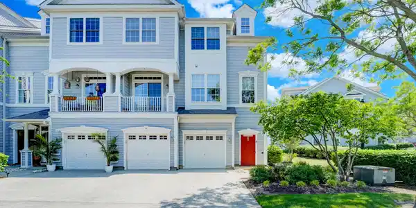 18 Skimmer Lane