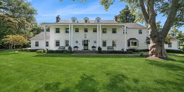 107 Rumson Road