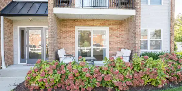 320 Maryland Avenue Unit 10J
