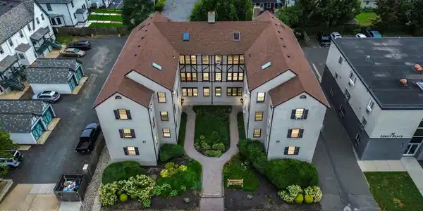 17 Leroy Place Unit 3B