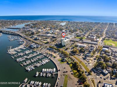 1000 River Road Unit 7I