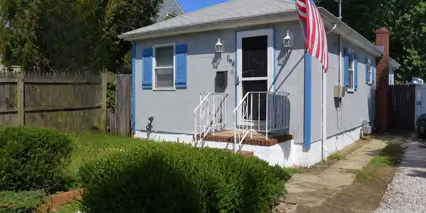 263 Linden Avenue
