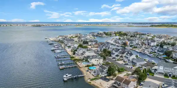 Image 4: dji_0632_452 (2)