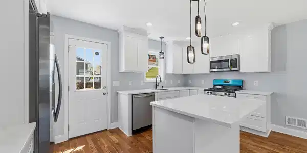 270 Alpine Way