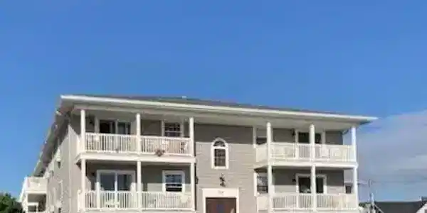 709 Ocean Avenue Unit 3