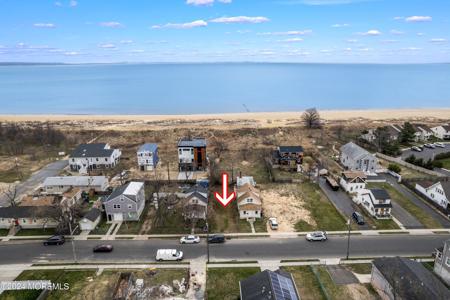 133 Shore Boulevard