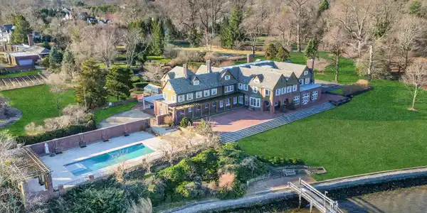 66A W River Road
