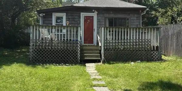 122 Hamilton Avenue