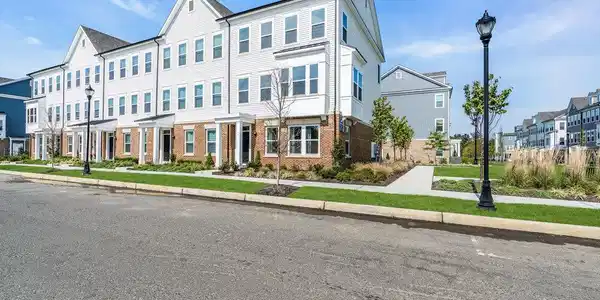 15 Signal Avenue