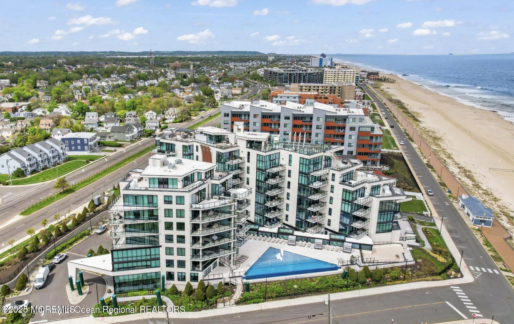 Image 2: SB Exterior
