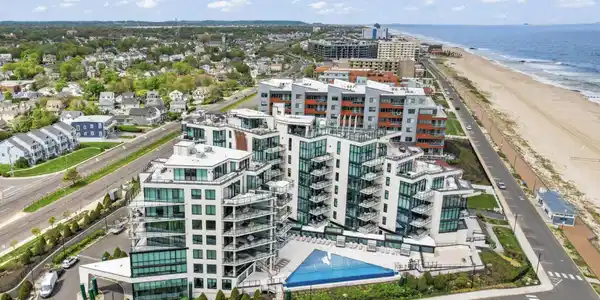 Image 2: SB Exterior