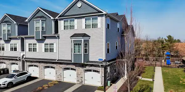 31 Emily Court