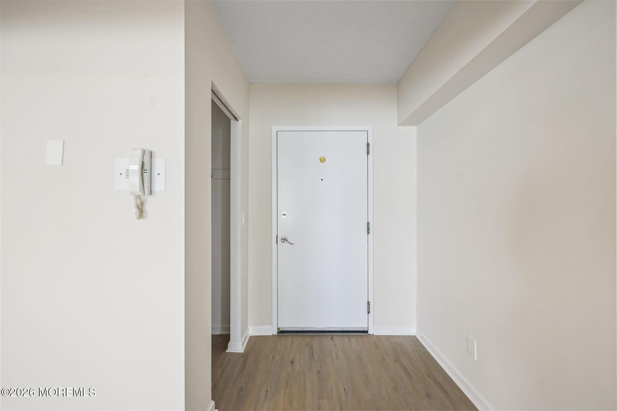 Image 2: 11-web-or-mls-DSC07513