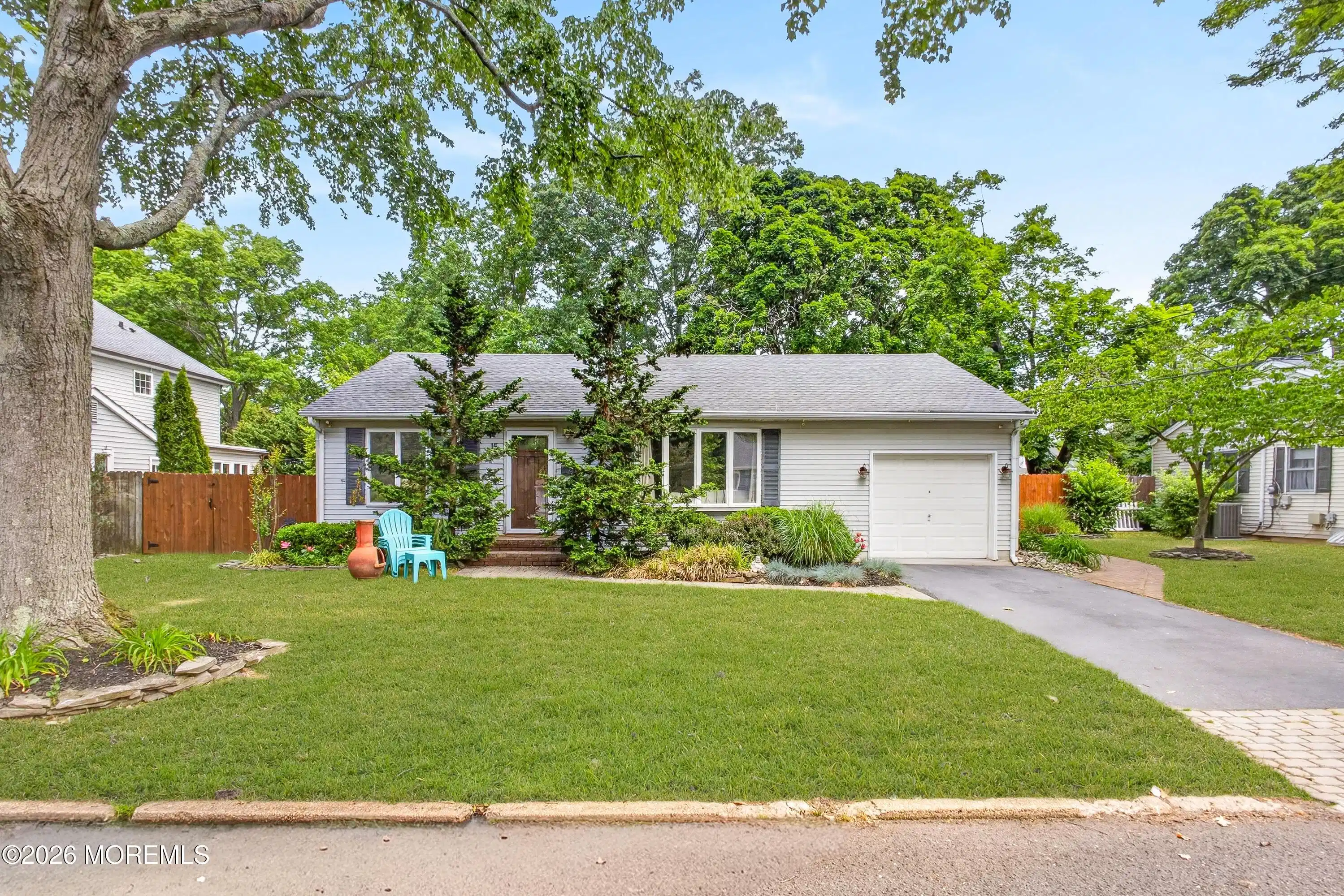Image 1: 15 Sea Girt001