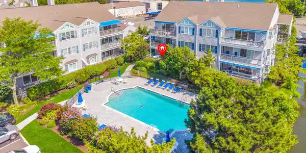 103 Bay Point Harbour Unit 103