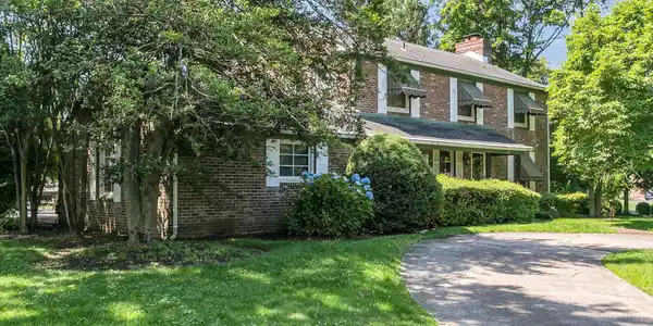 72 Silverside Avenue