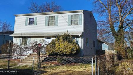 35 Sunset Street