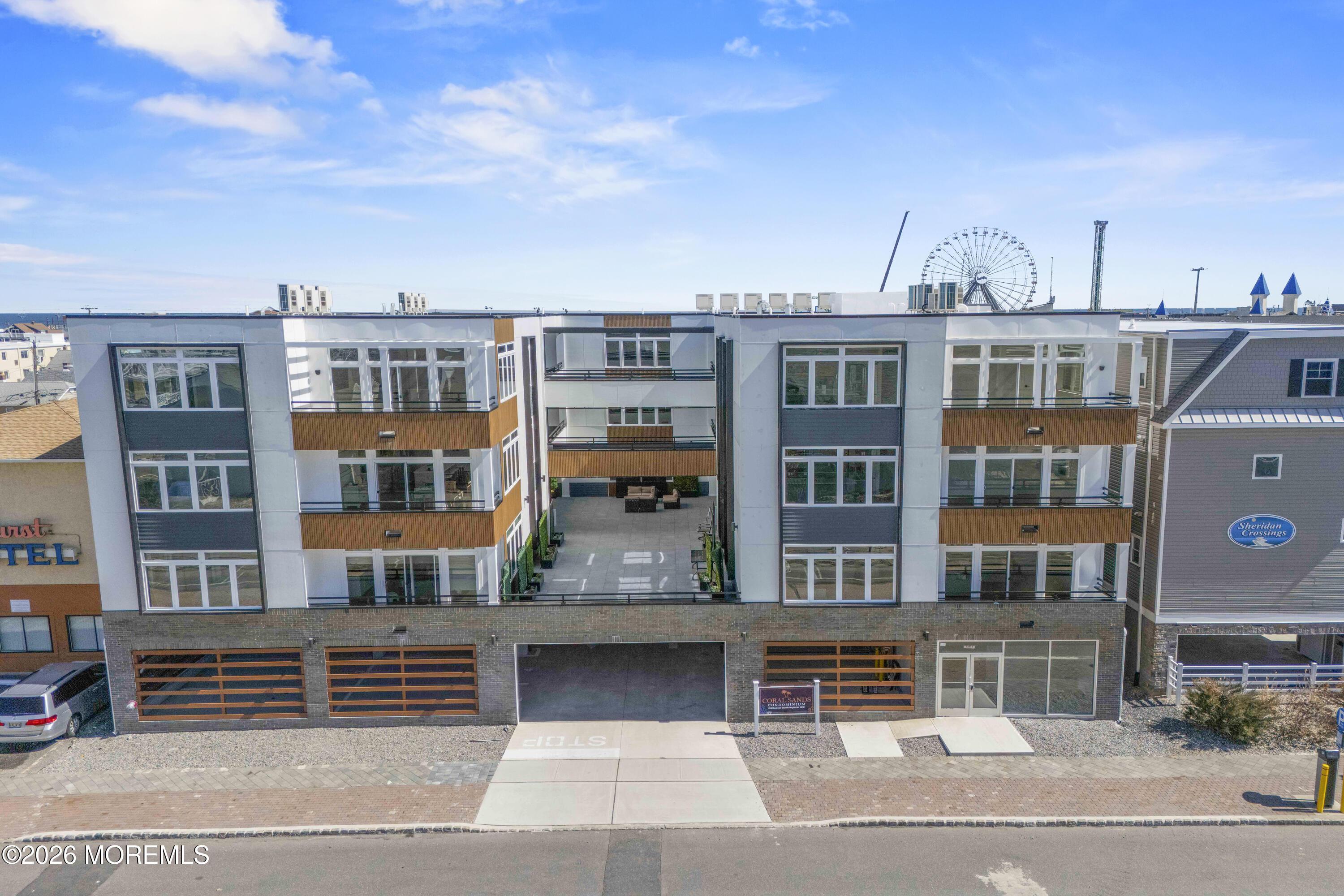 Image 1: 1010 Blvd #1D (38)
