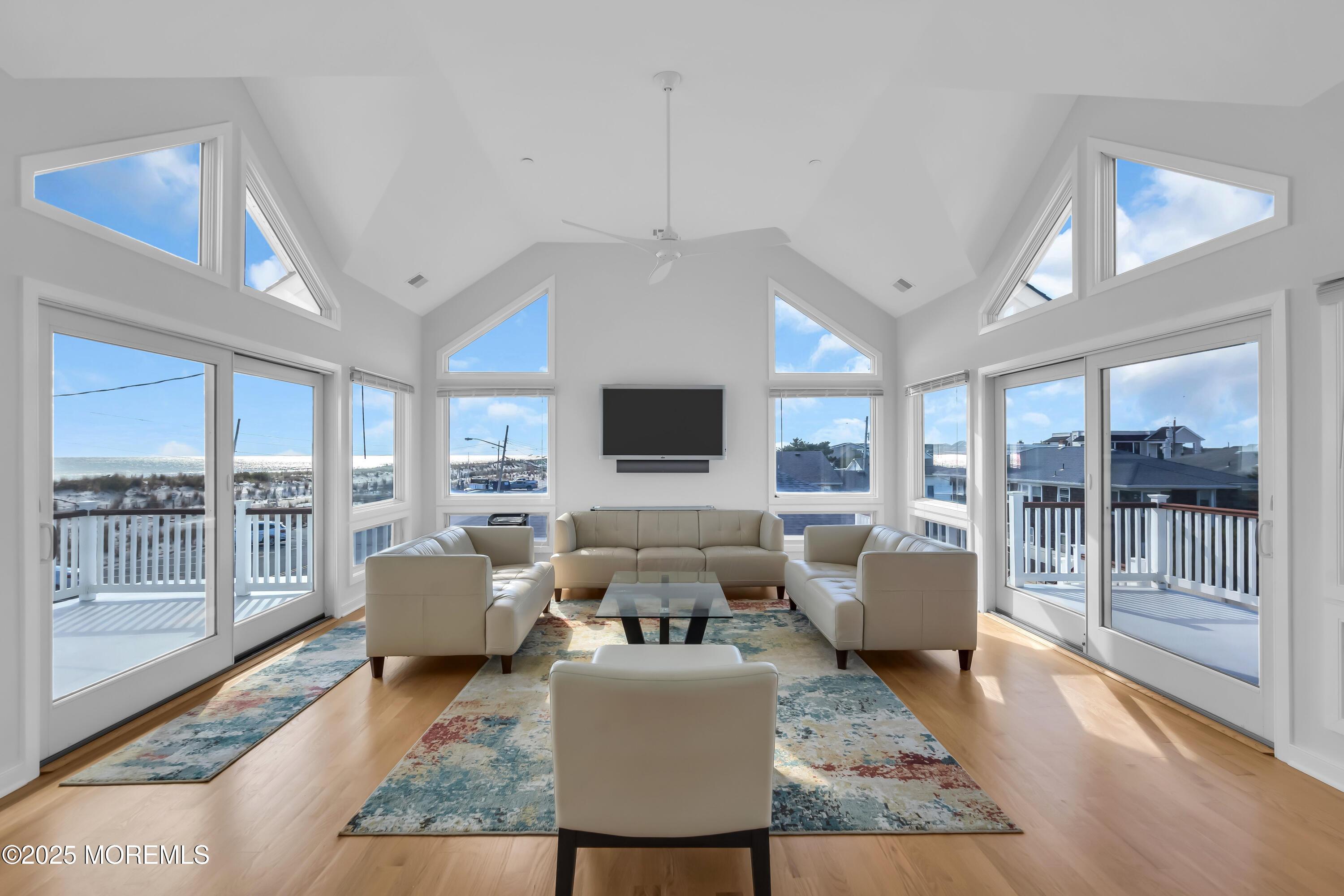 Image 4: 020_dsc00063_275