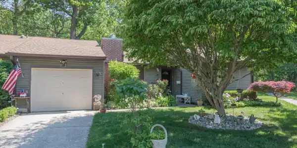14 Andover Court