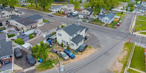 Image 4: DJI_20260508140755_0271_D-HDR