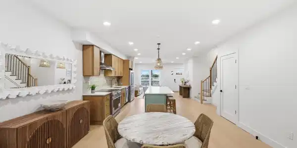 801 Main Street Unit B2